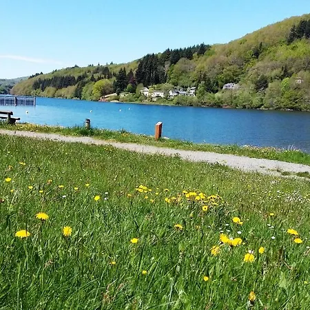 Petit Dejeuner Inclus A Dix Minutes Du Lac De La Raviege Angles (Midi-Pyrenees)